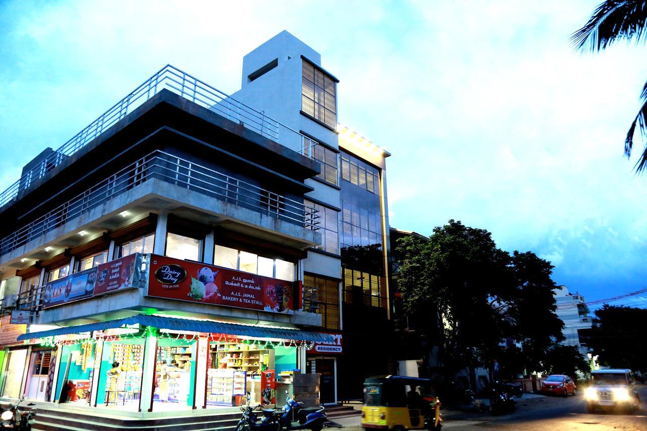 Sgrt Residency Hotel Vellore Exterior foto